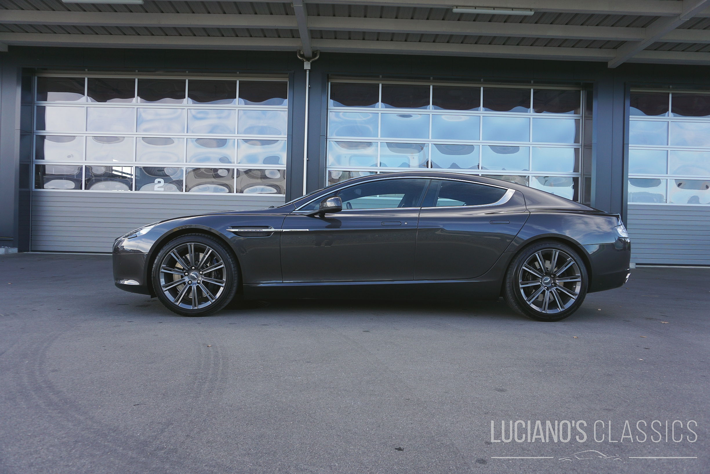 2010 Aston Martin Rapide