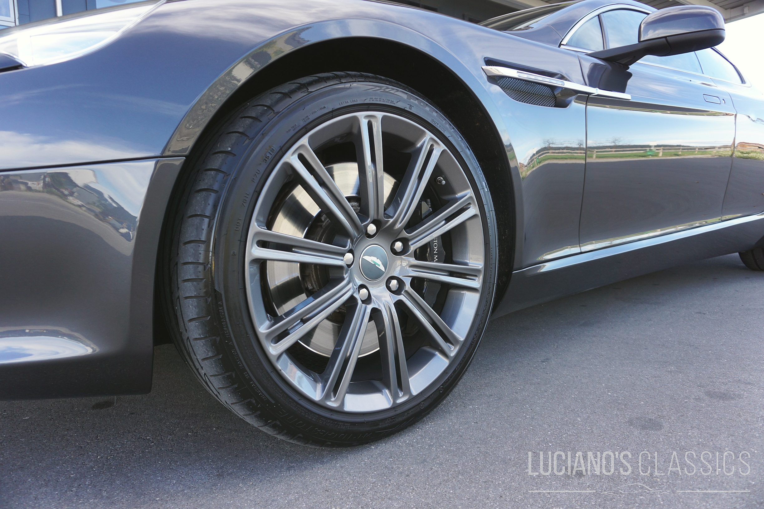 2010 Aston Martin Rapide