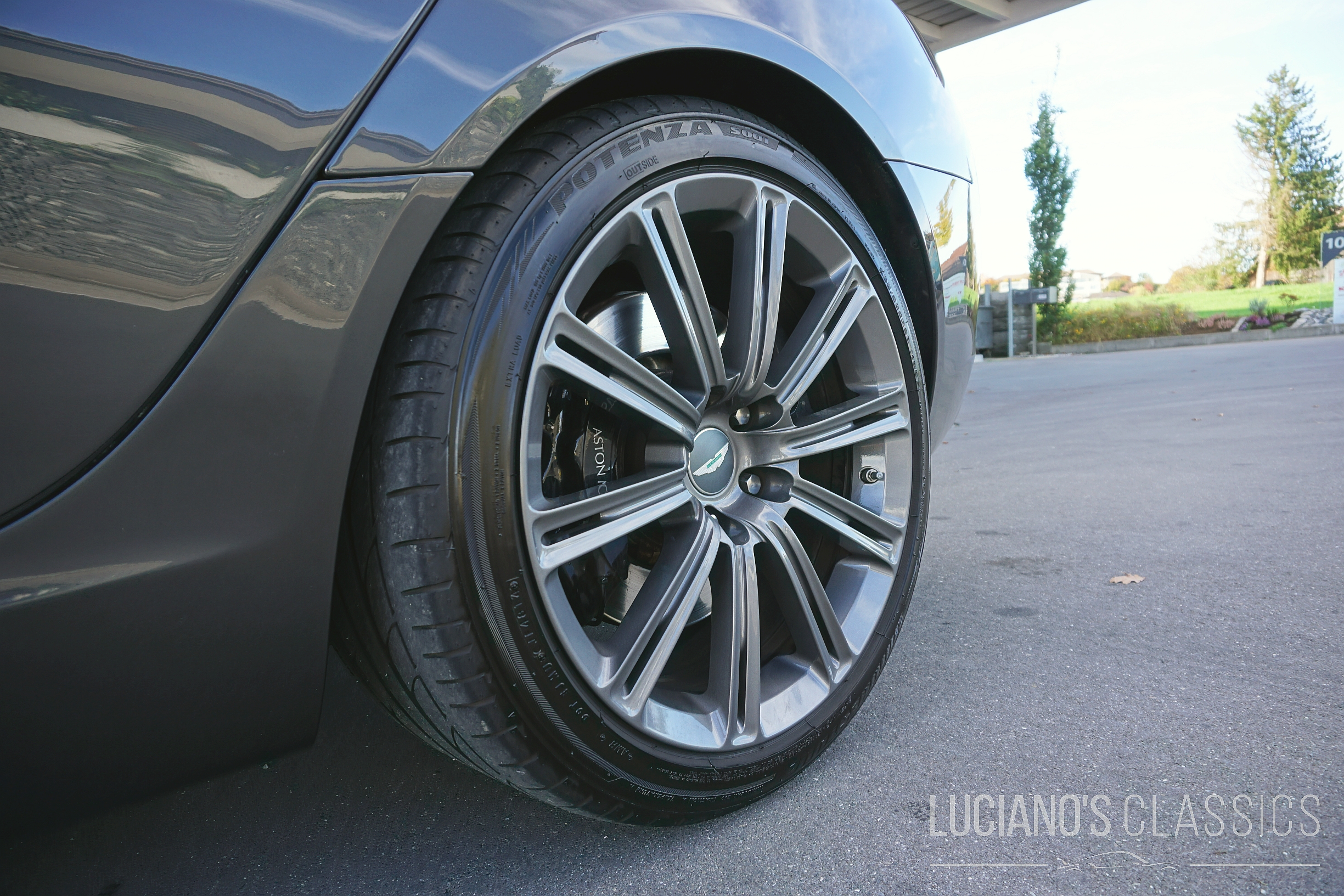 2010 Aston Martin Rapide