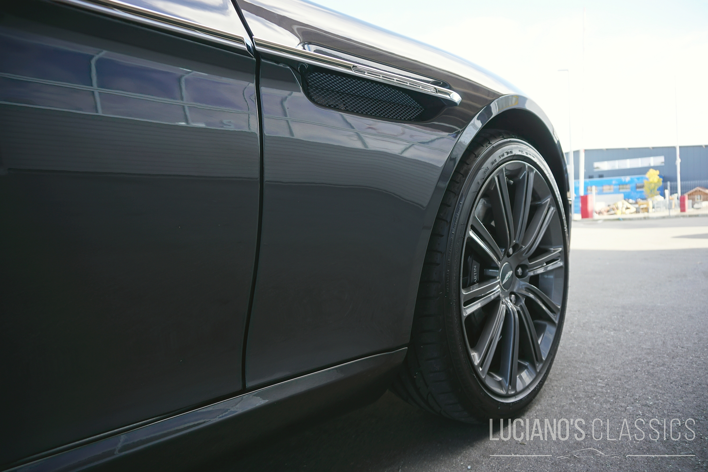 2010 Aston Martin Rapide