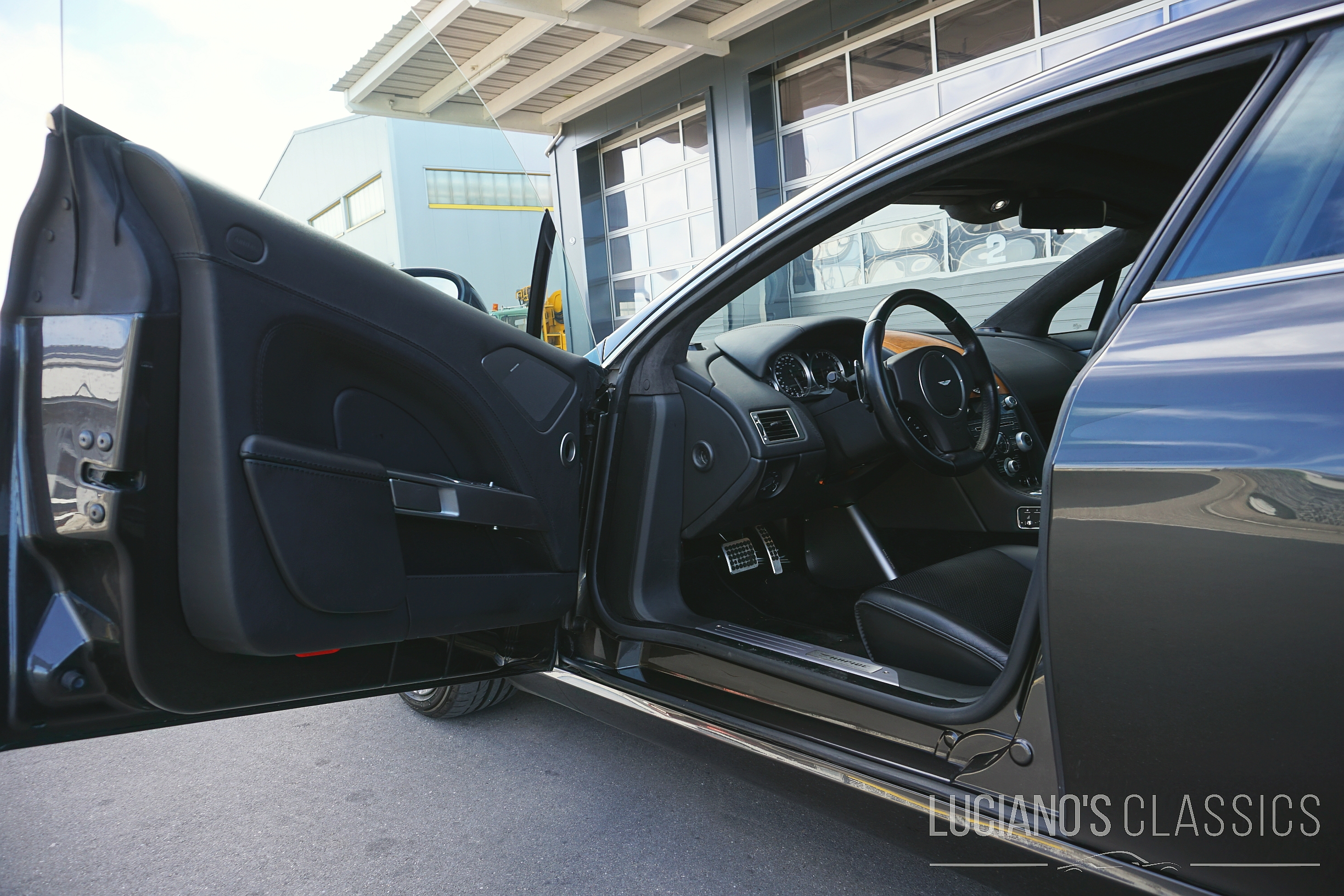 2010 Aston Martin Rapide