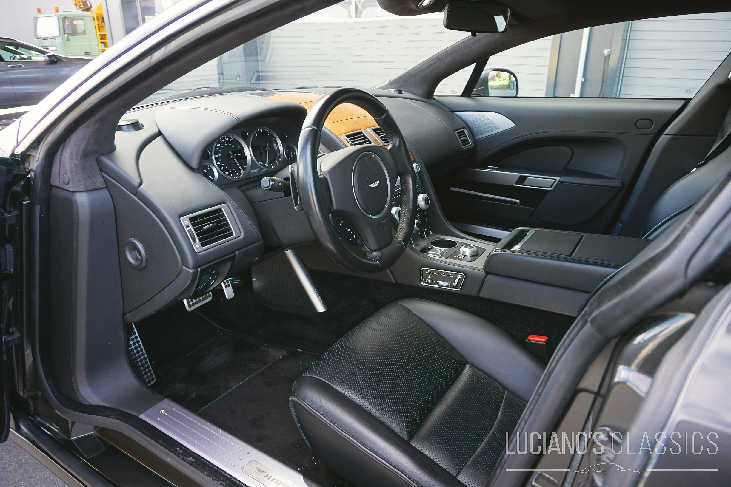 2010 Aston Martin Rapide