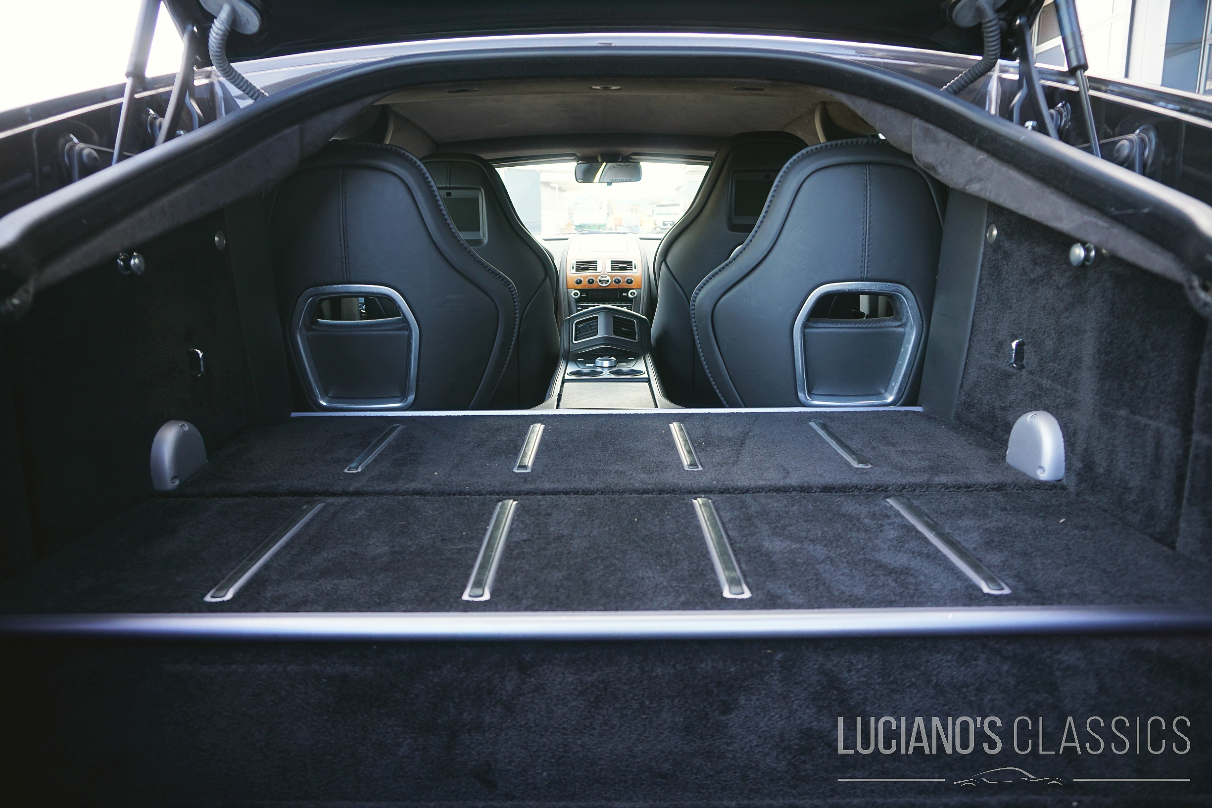 2010 Aston Martin Rapide