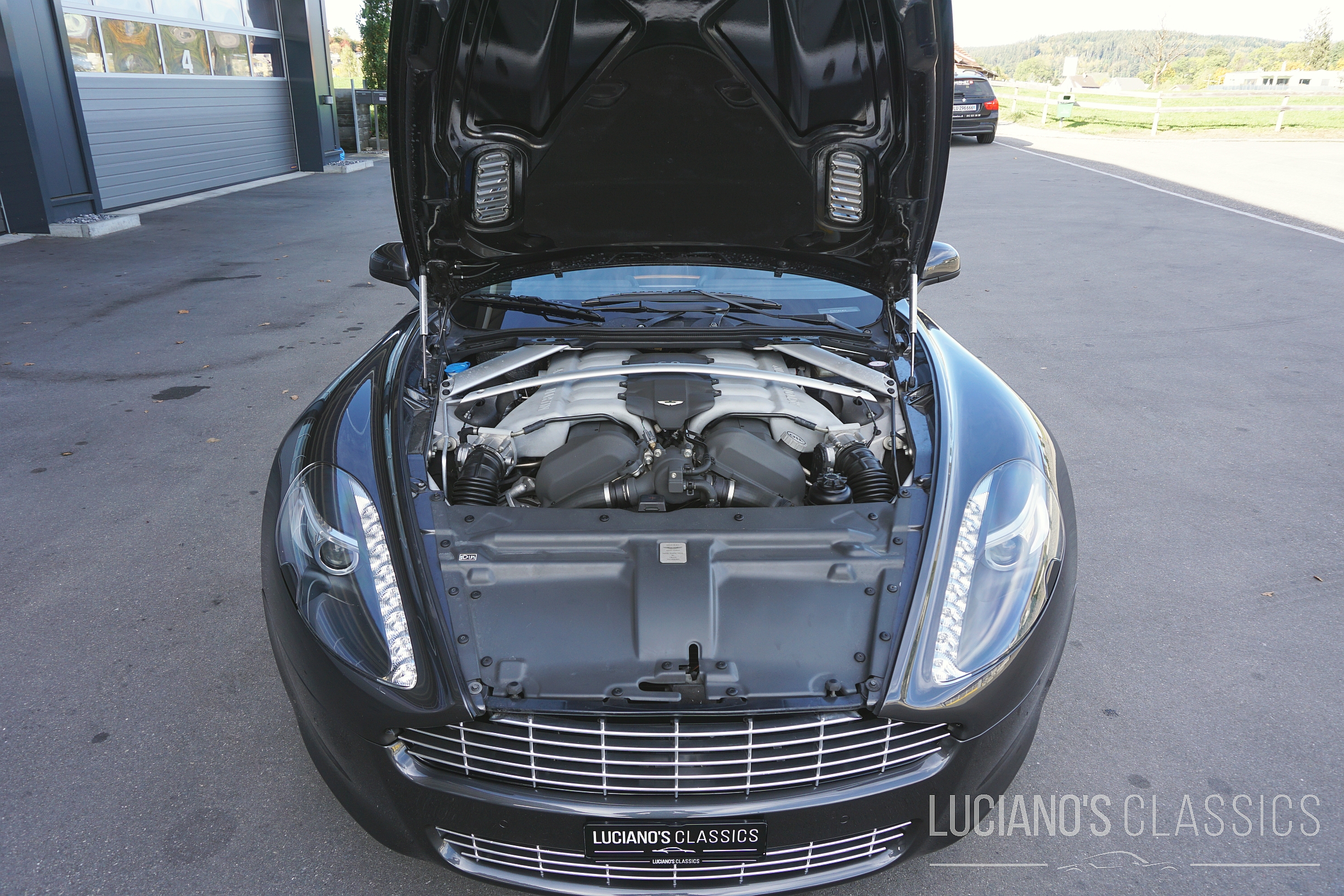 2010 Aston Martin Rapide