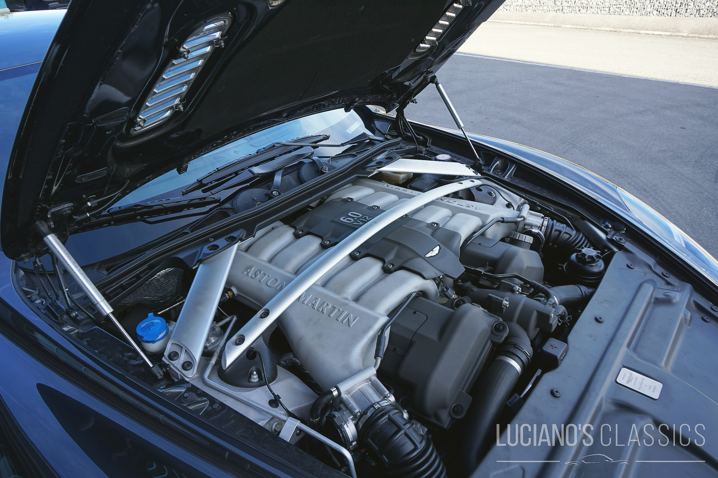 2010 Aston Martin Rapide