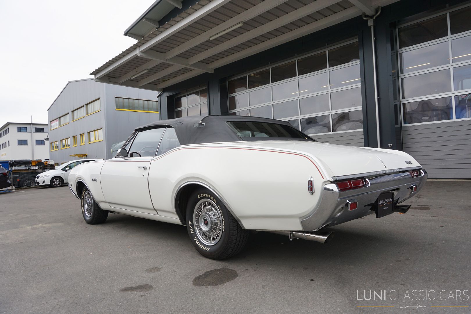 <trp-post-container data-trp-post-id='37731'>1968 Oldsmobile 442 Convertible
