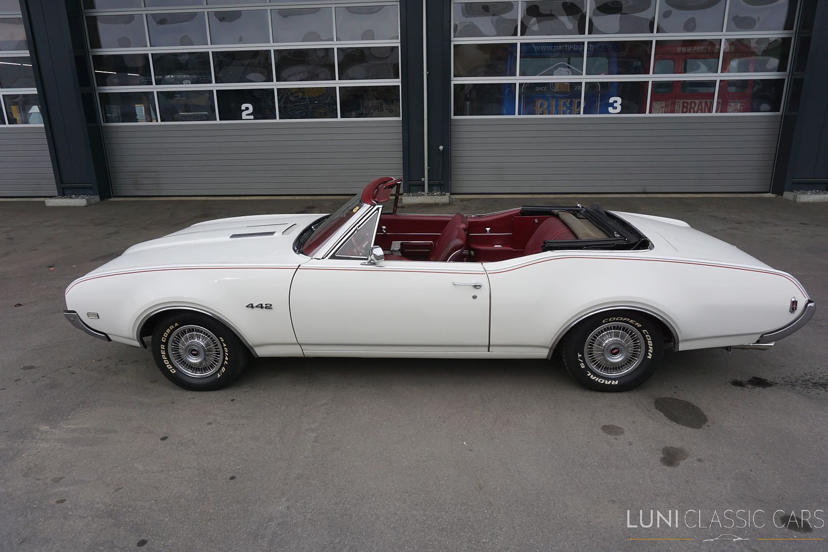 <trp-post-container data-trp-post-id='37731'>1968 Oldsmobile 442 Convertible