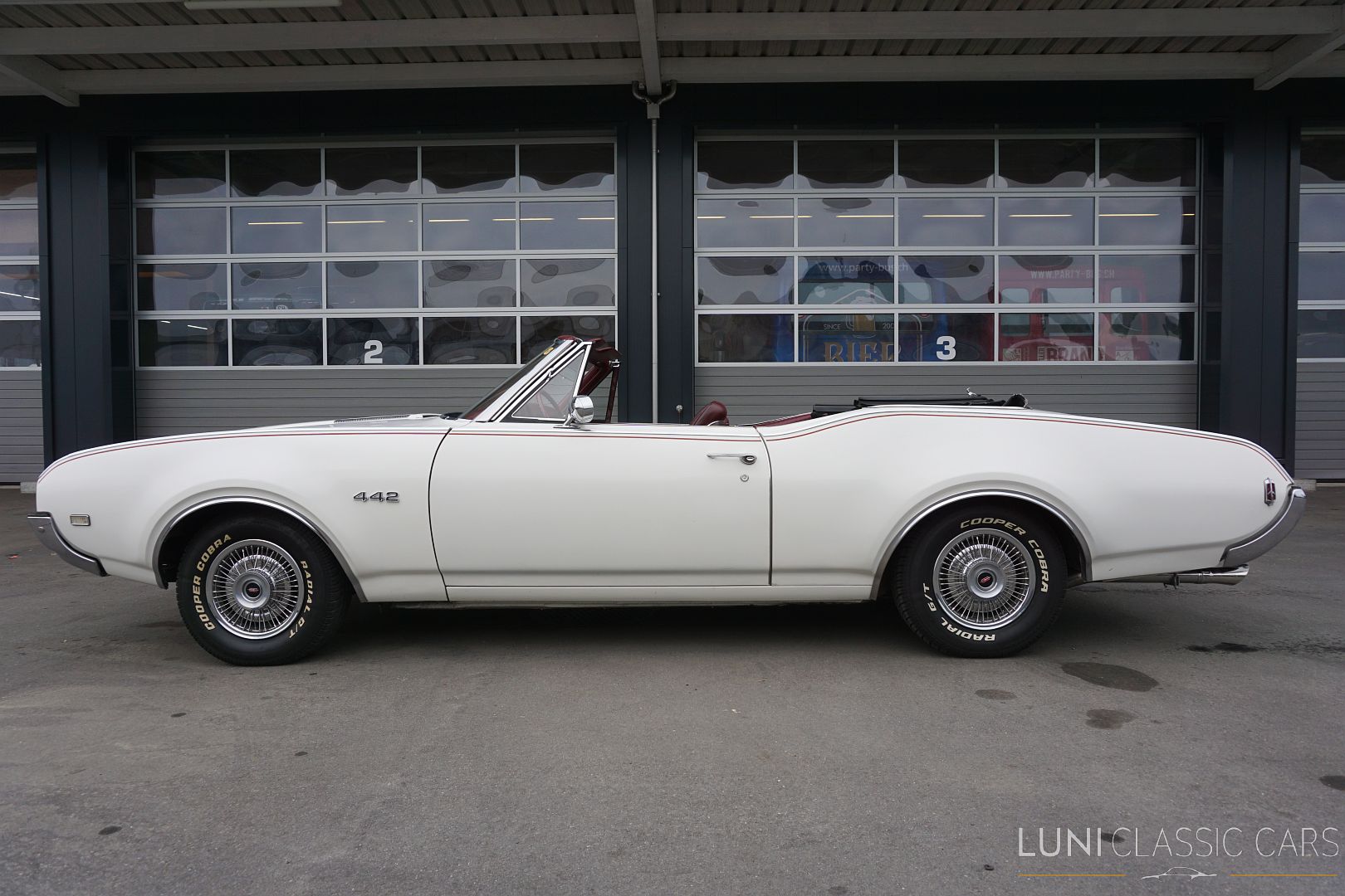 <trp-post-container data-trp-post-id='37731'>1968 Oldsmobile 442 Convertible