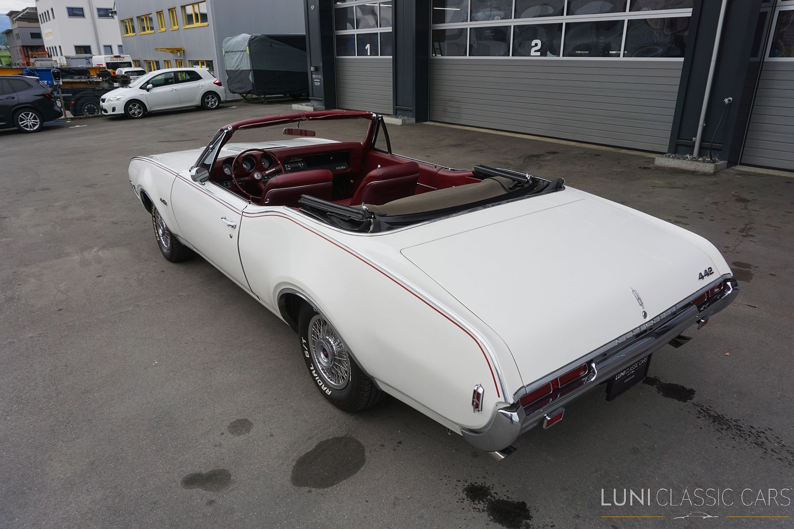 <trp-post-container data-trp-post-id='37731'>1968 Oldsmobile 442 Convertible