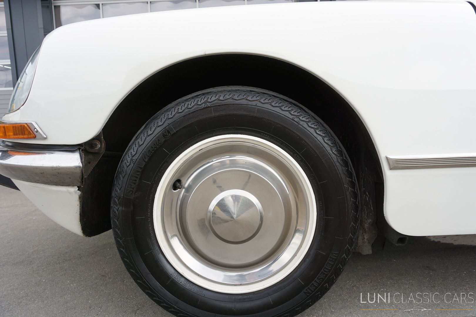 <trp-post-container data-trp-post-id='48114'>1970 Citroën D Spécial
