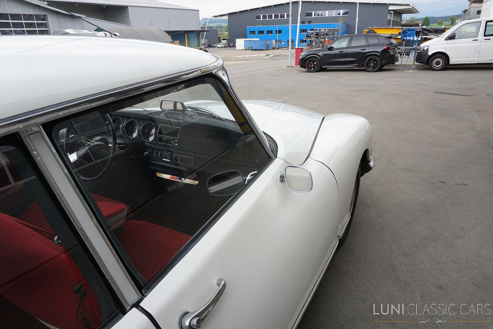 <trp-post-container data-trp-post-id='48114'>1970 Citroën D Spécial