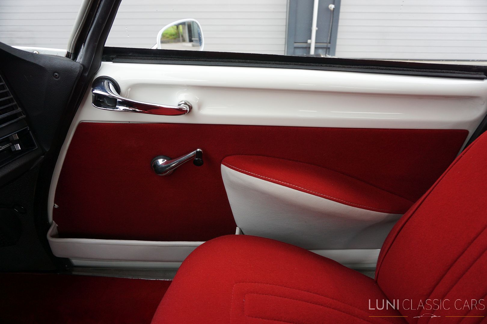 <trp-post-container data-trp-post-id='48114'>1970 Citroën D Spécial