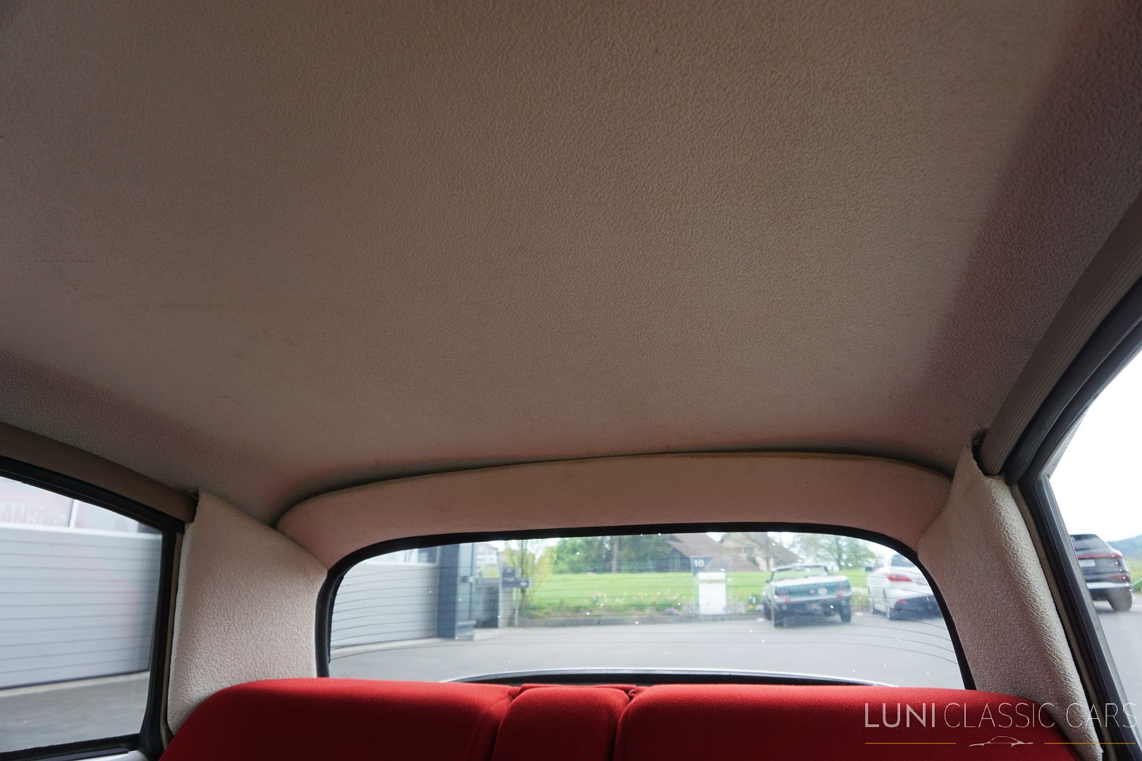 <trp-post-container data-trp-post-id='48114'>1970 Citroën D Spécial
