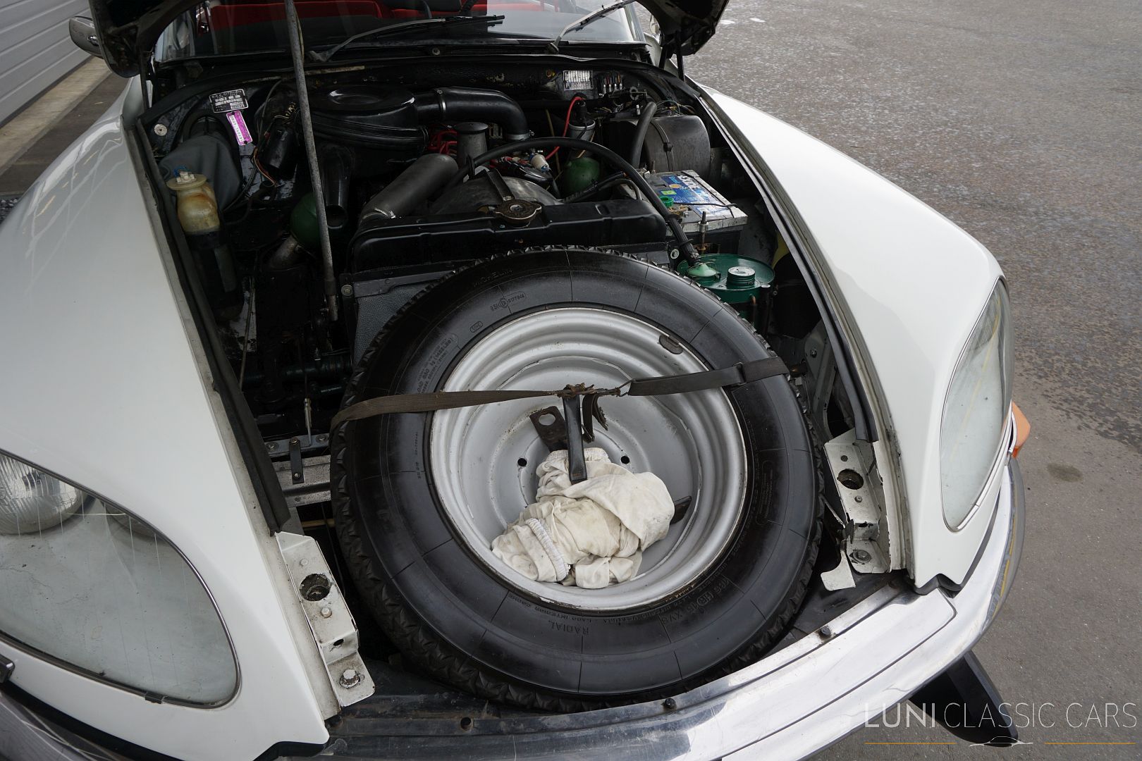 <trp-post-container data-trp-post-id='48114'>1970 Citroën D Spécial