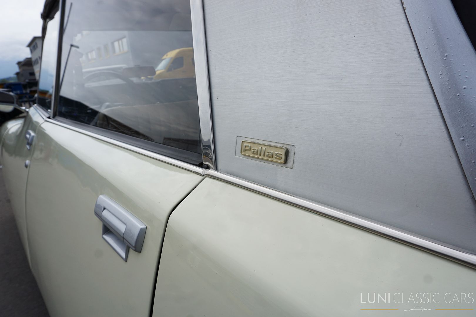 <trp-post-container data-trp-post-id='48244'>1972 Citroën D Super 5