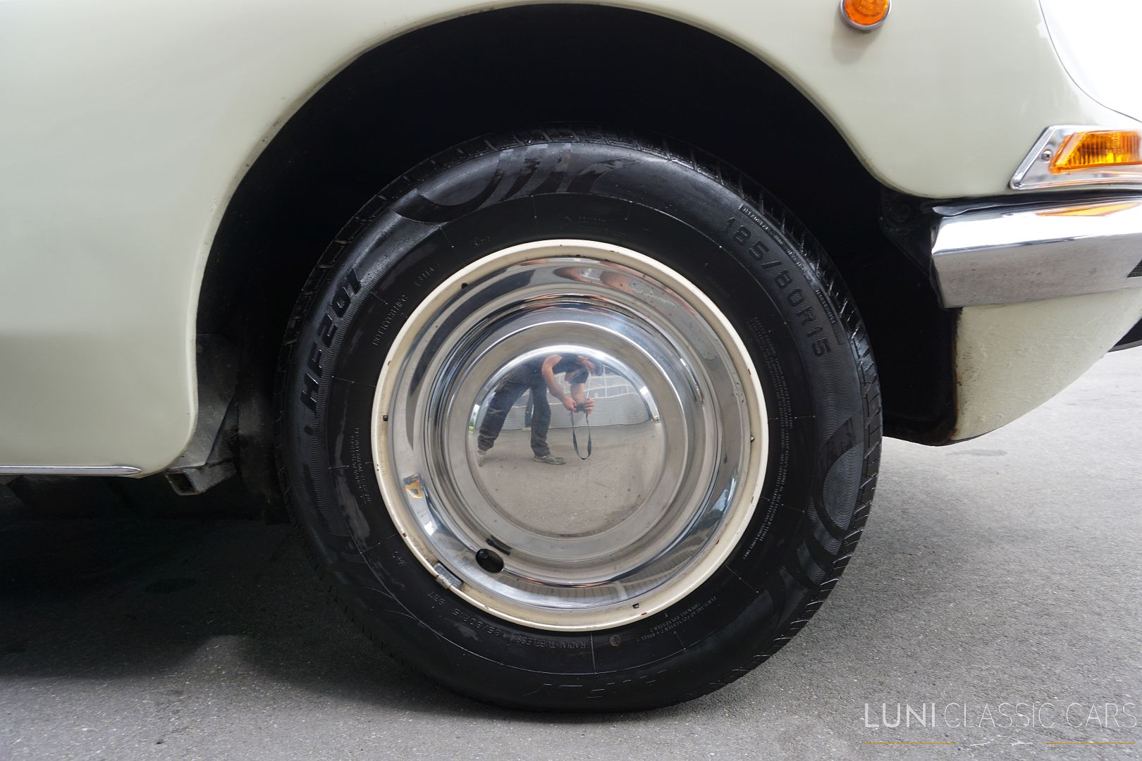 <trp-post-container data-trp-post-id='48244'>1972 Citroën D Super 5