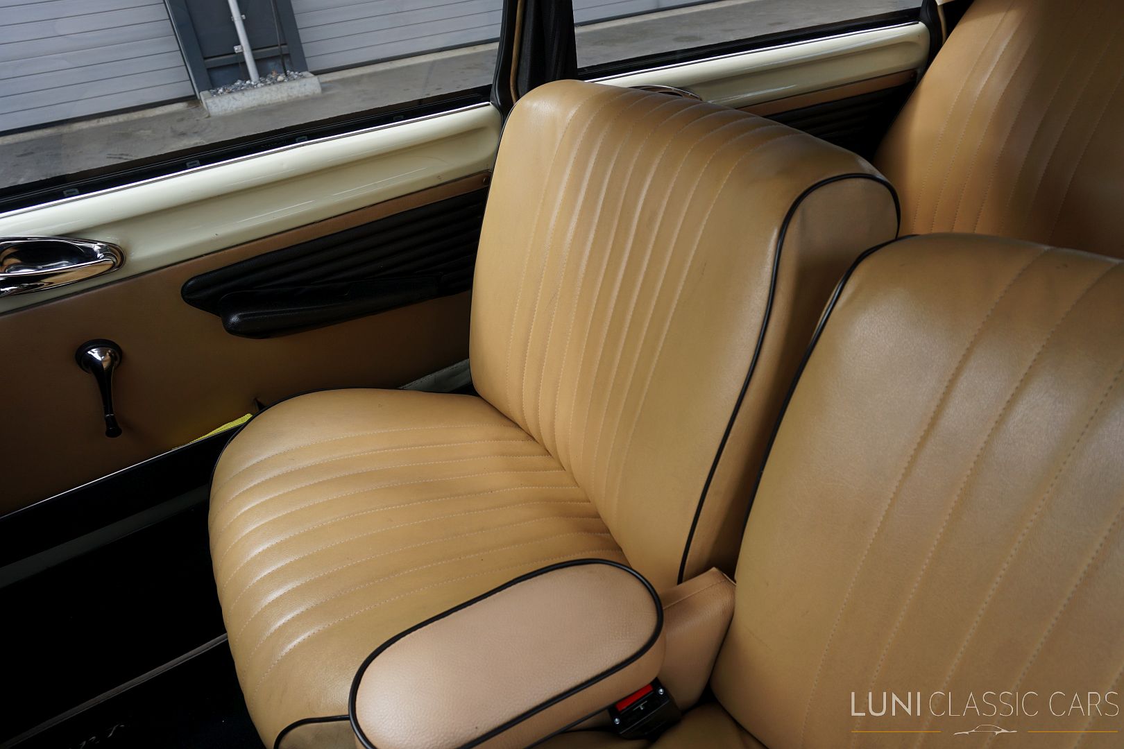 <trp-post-container data-trp-post-id='48244'>1972 Citroën D Super 5