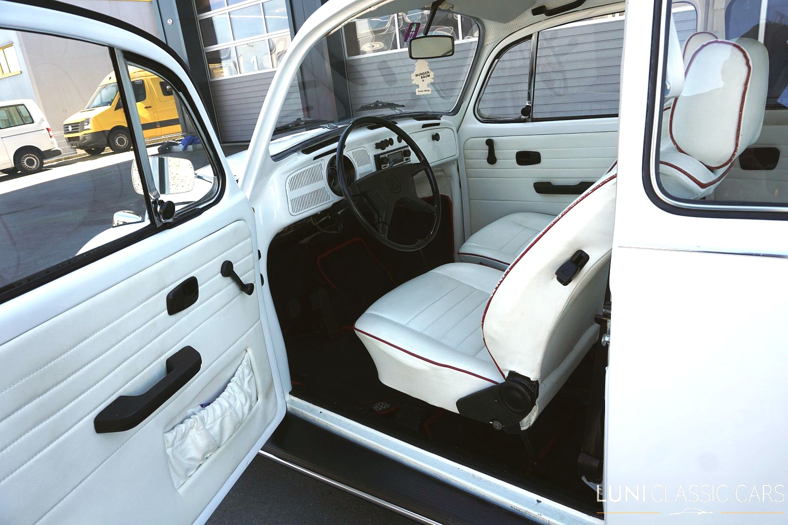 <trp-post-container data-trp-post-id='48190'>1972 VW Käfer 1300