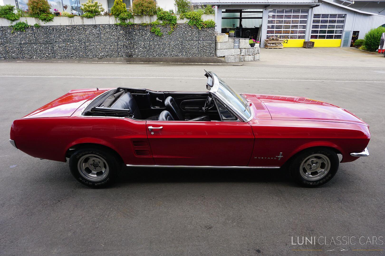 <trp-post-container data-trp-post-id='48433'>1967 Ford Mustang Convertible