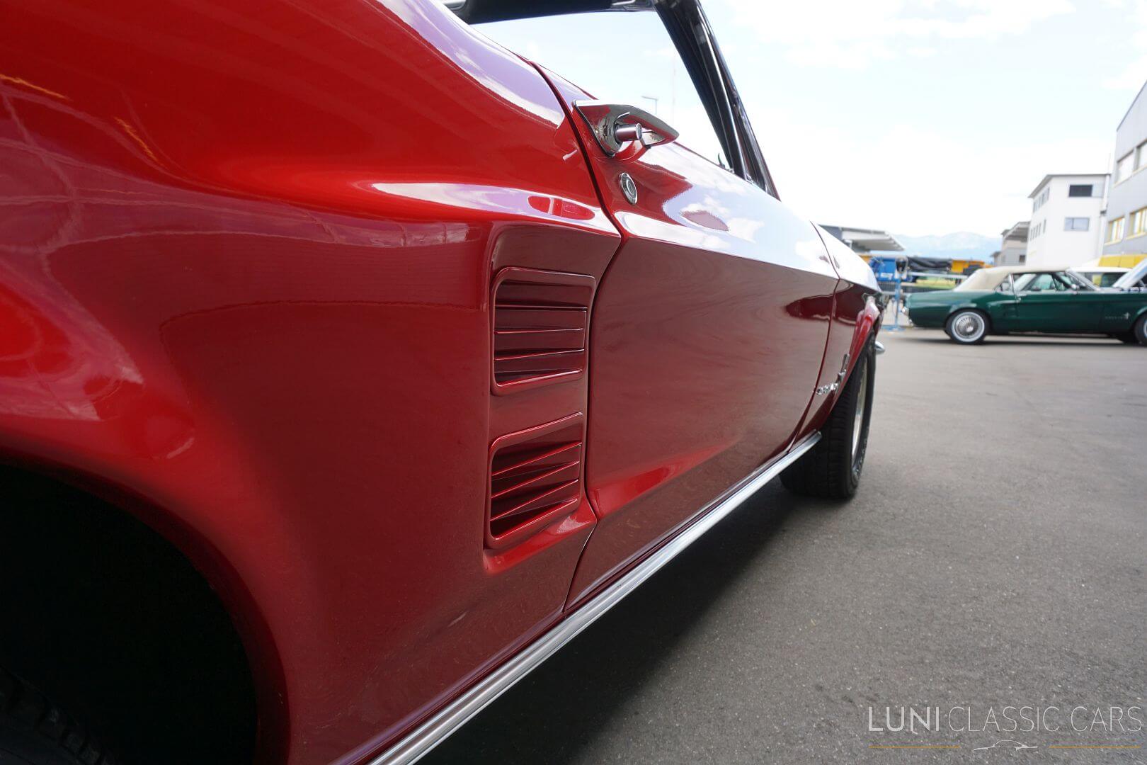 <trp-post-container data-trp-post-id='48433'>1967 Ford Mustang Convertible