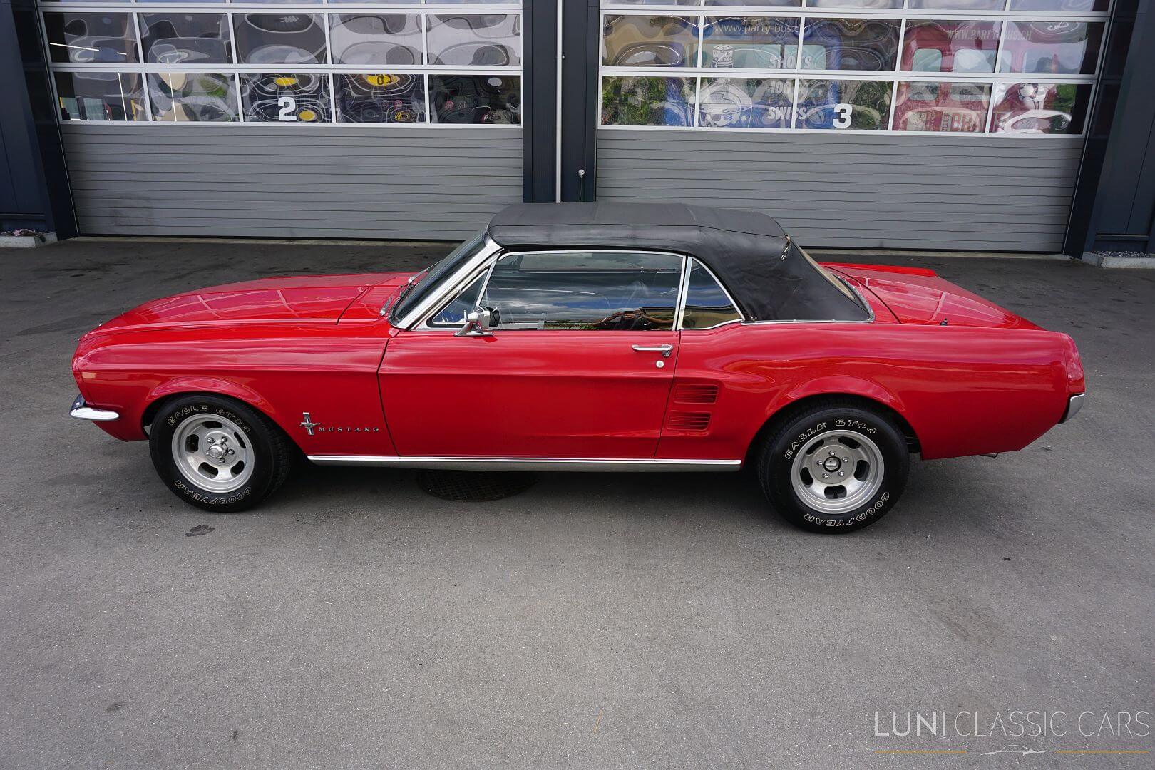 <trp-post-container data-trp-post-id='48433'>1967 Ford Mustang Convertible