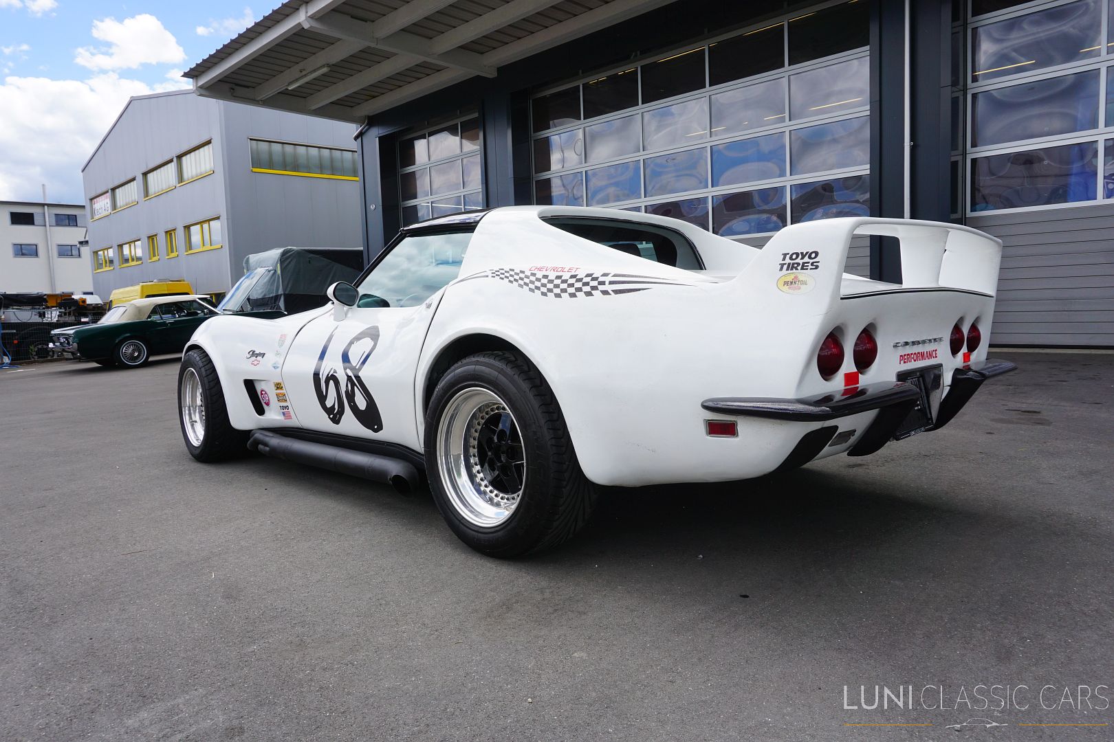 <trp-post-container data-trp-post-id='48570'>1968 Chevrolet Corvette C3
