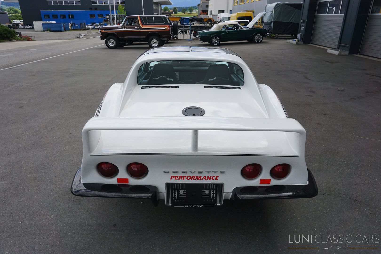 <trp-post-container data-trp-post-id='48570'>1968 Chevrolet Corvette C3