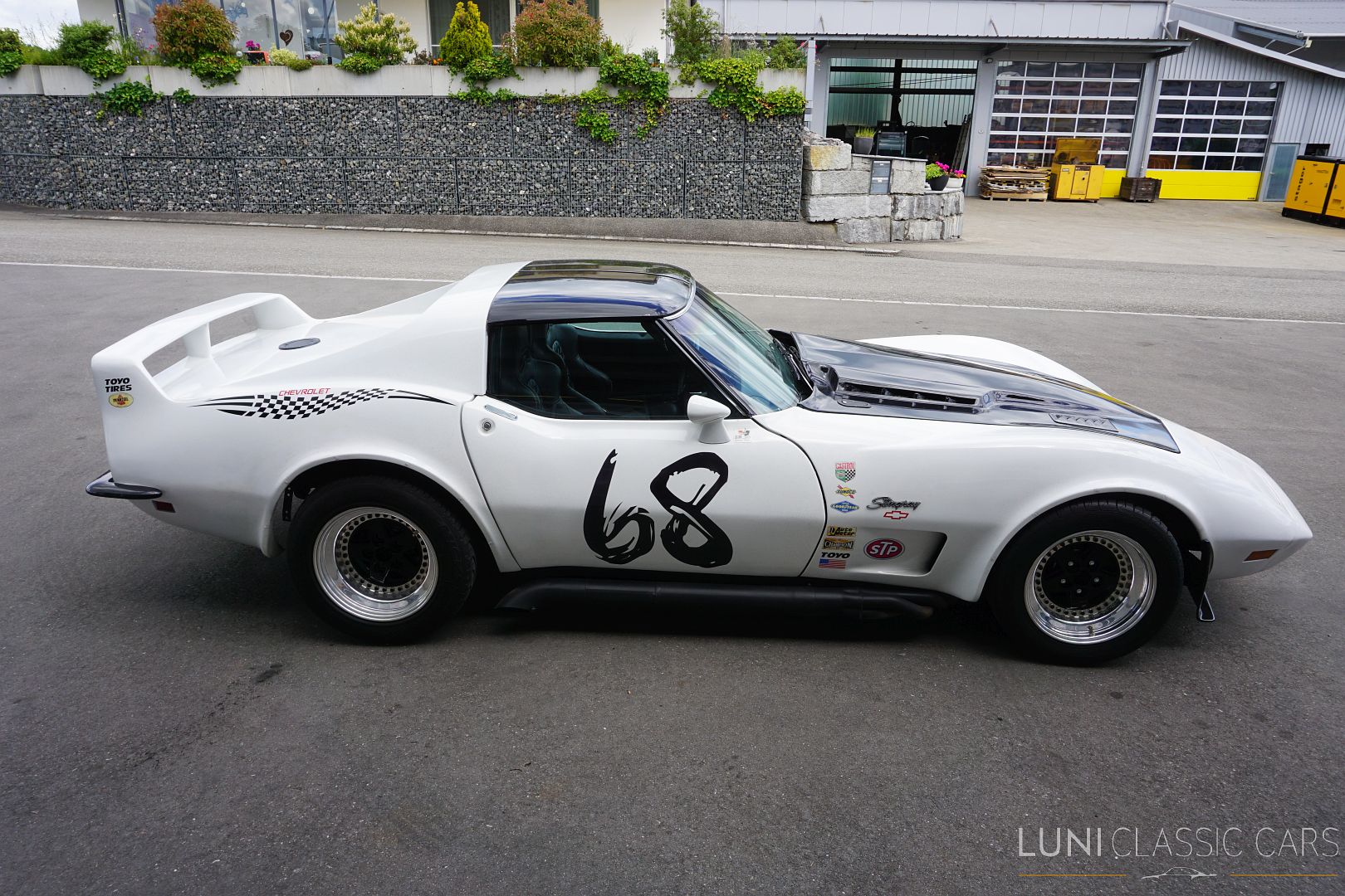 <trp-post-container data-trp-post-id='48570'>1968 Chevrolet Corvette C3