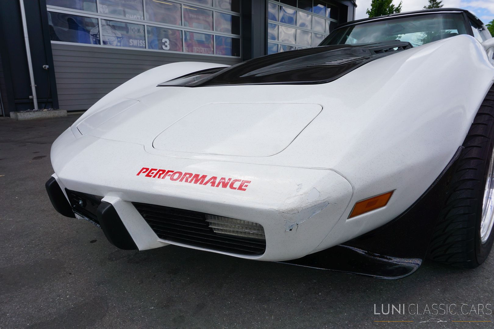 <trp-post-container data-trp-post-id='48570'>1968 Chevrolet Corvette C3