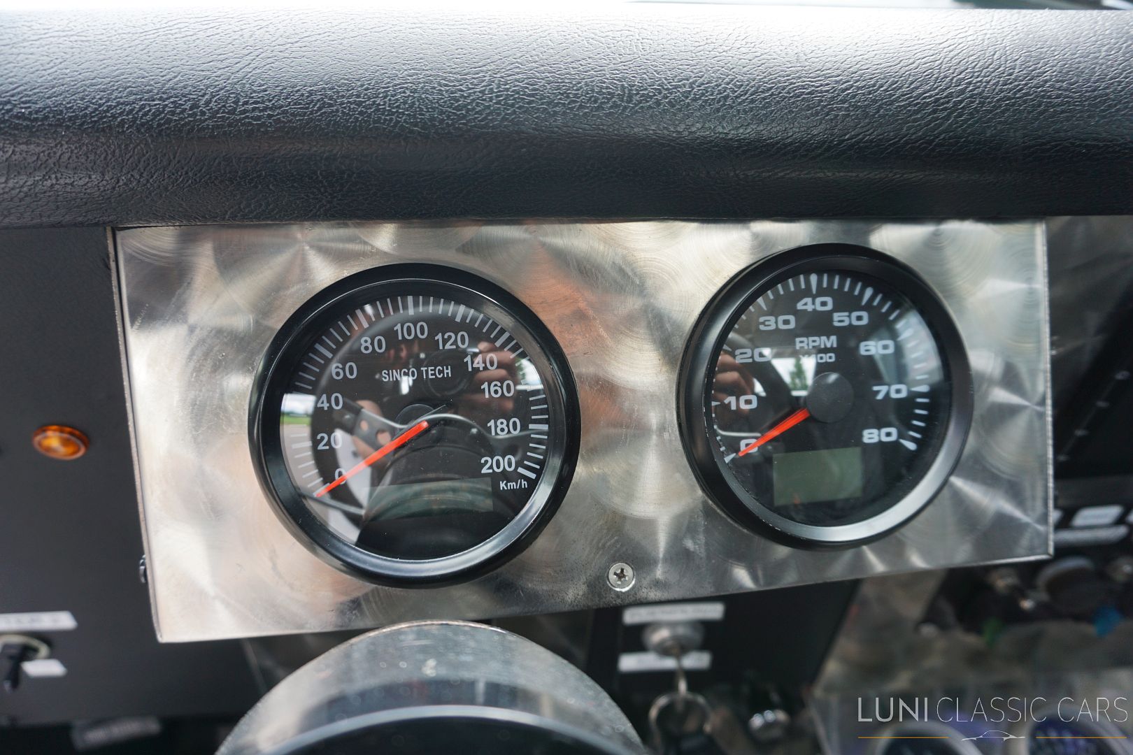 <trp-post-container data-trp-post-id='48570'>1968 Chevrolet Corvette C3