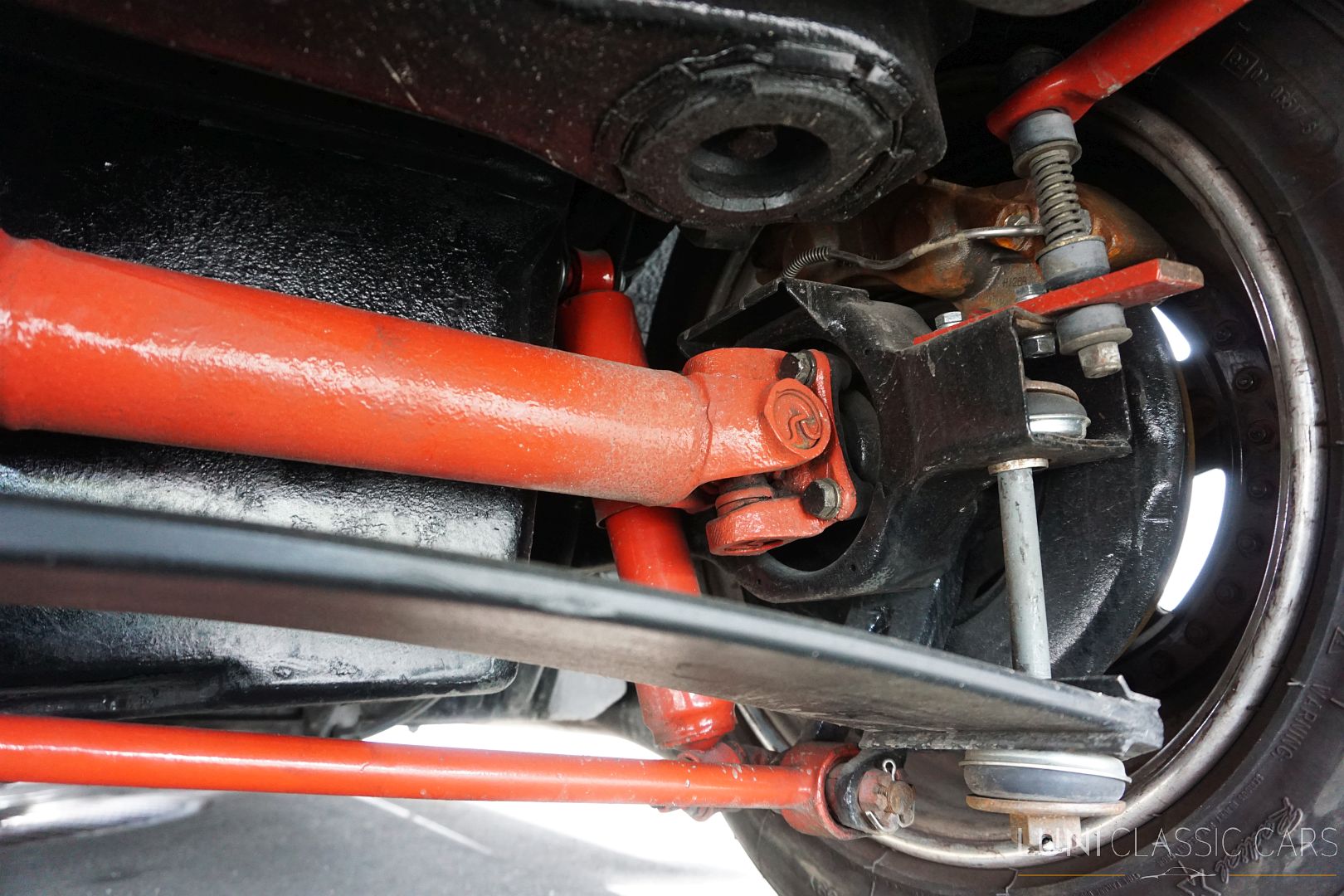 <trp-post-container data-trp-post-id='48570'>1968 Chevrolet Corvette C3