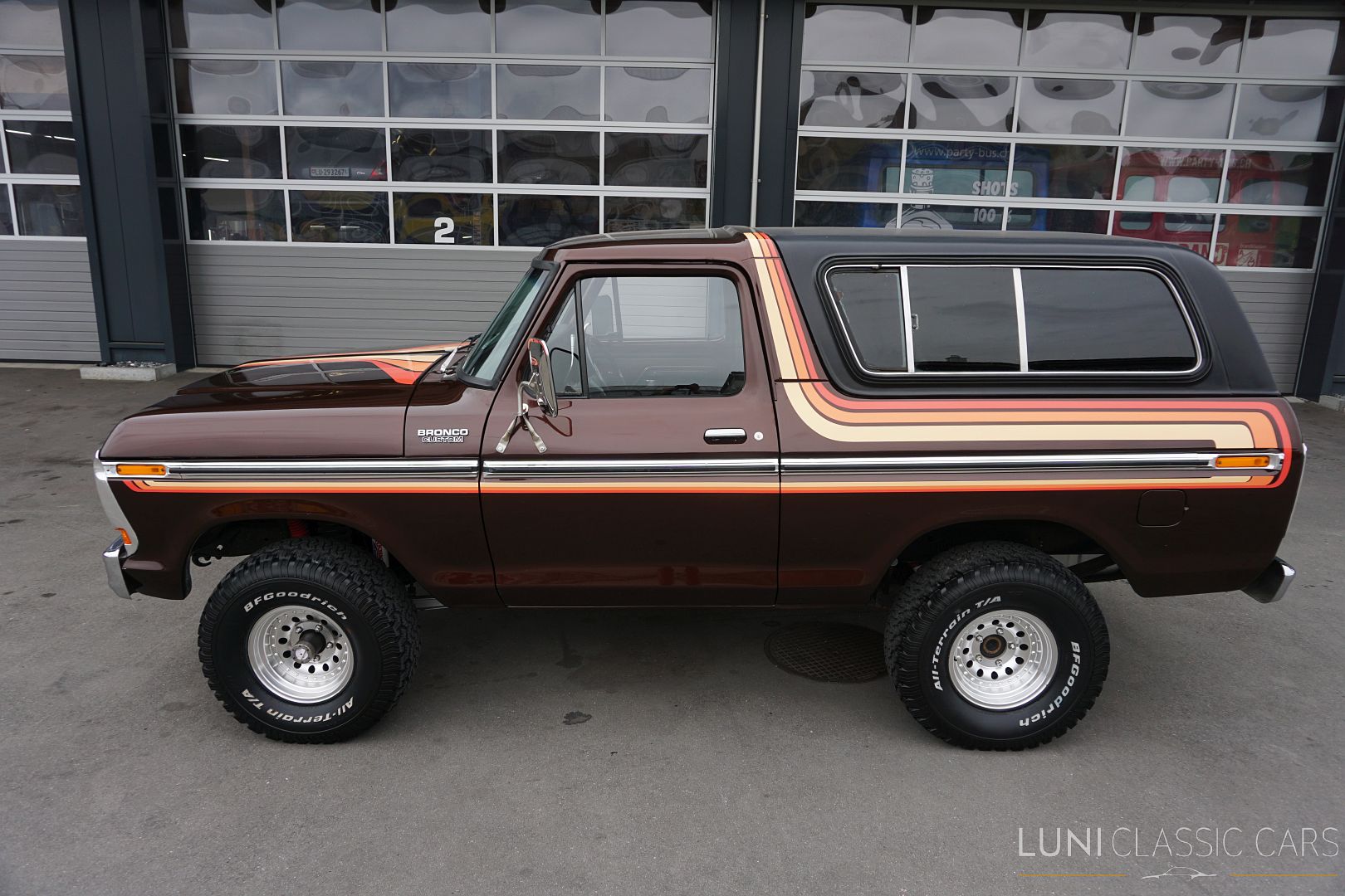 <trp-post-container data-trp-post-id='48632'>1979 Ford Bronco