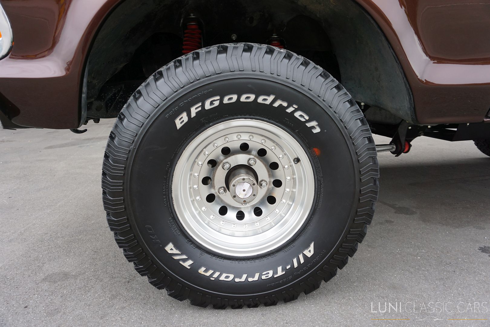 <trp-post-container data-trp-post-id='48632'>1979 Ford Bronco