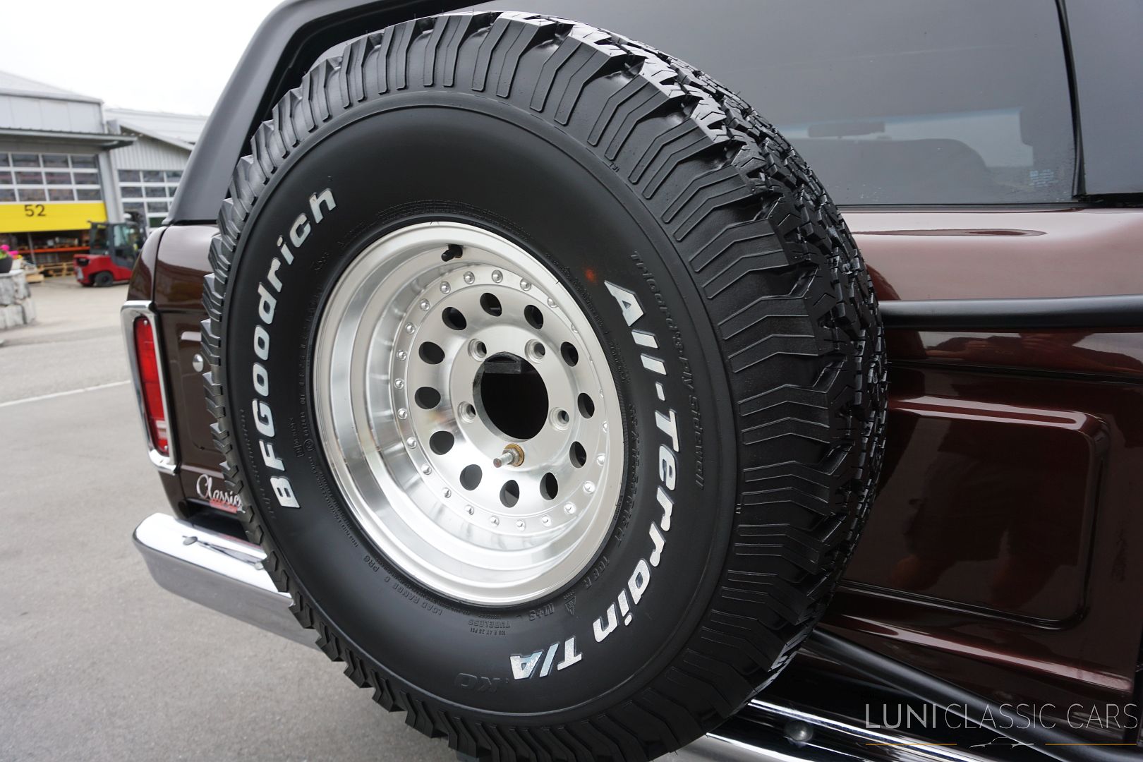 <trp-post-container data-trp-post-id='48632'>1979 Ford Bronco