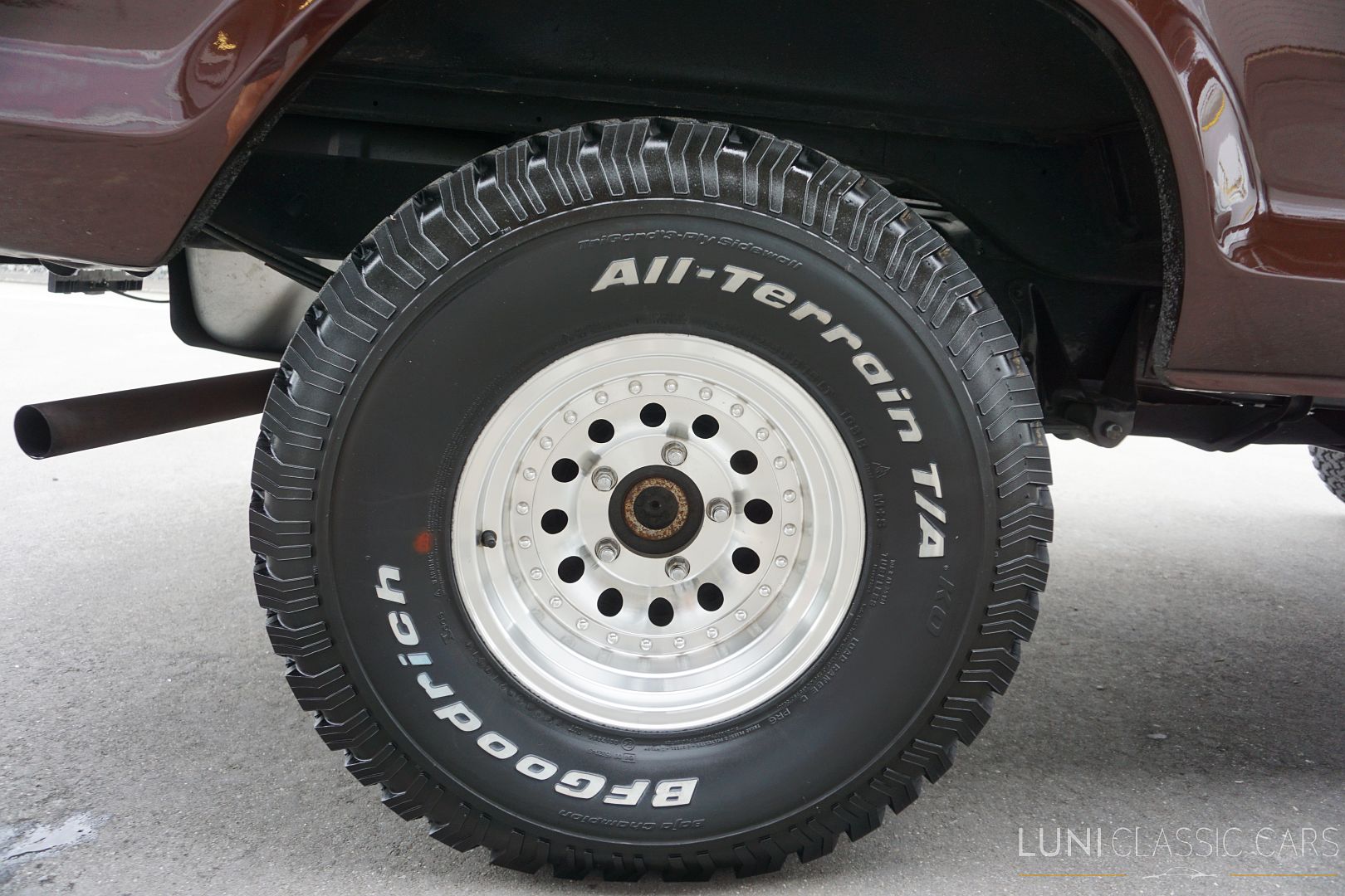 <trp-post-container data-trp-post-id='48632'>1979 Ford Bronco