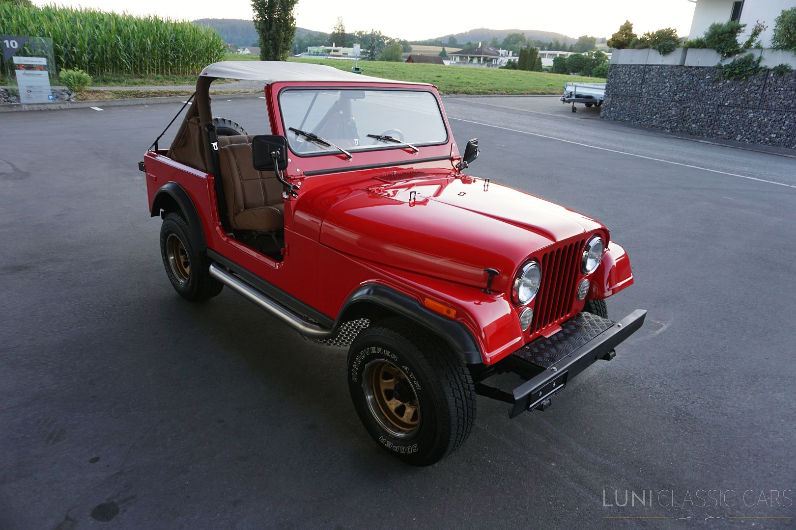 <trp-post-container data-trp-post-id='48895'>1979 Jeep CJ-7 V8