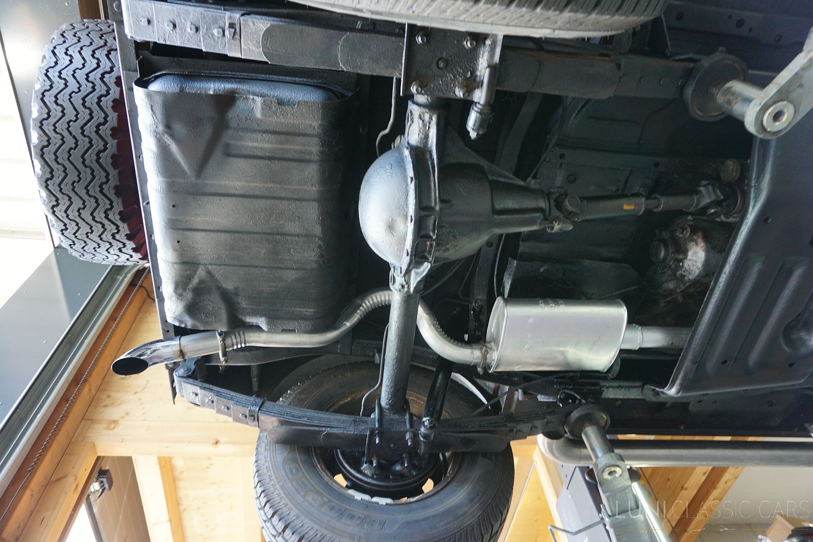 <trp-post-container data-trp-post-id='48895'>1979 Jeep CJ-7 V8