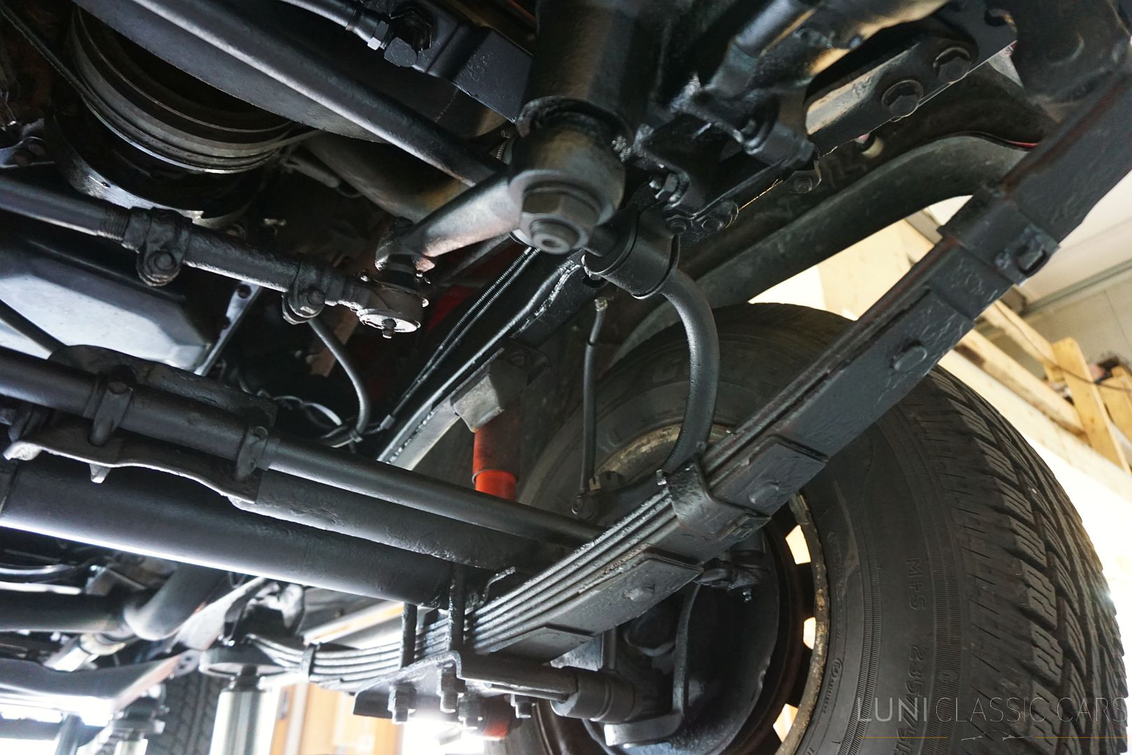 <trp-post-container data-trp-post-id='48895'>1979 Jeep CJ-7 V8