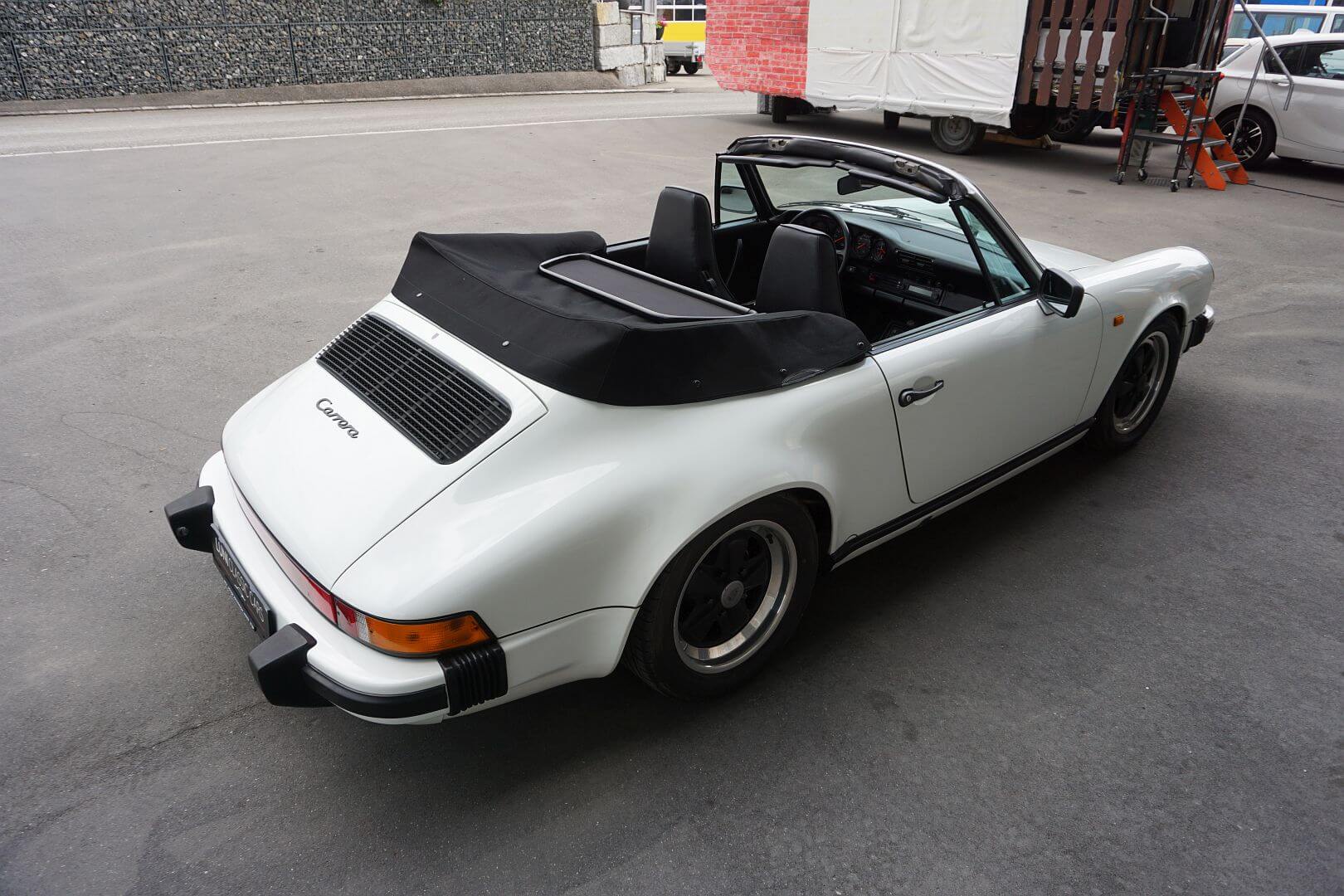 <trp-post-container data-trp-post-id='48818'>1986 Porsche 911 Carrera Cabriolet