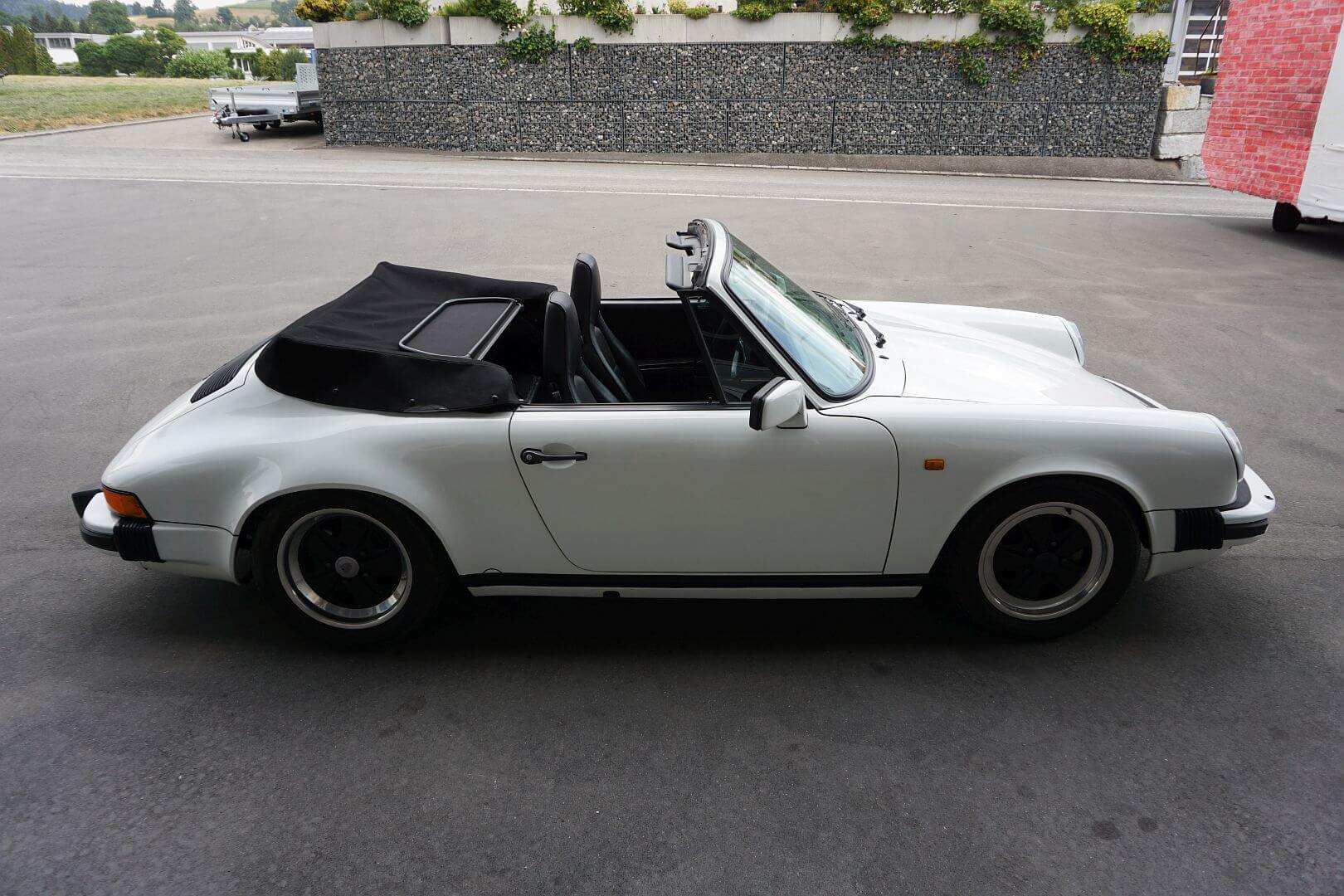 <trp-post-container data-trp-post-id='48818'>1986 Porsche 911 Carrera Cabriolet