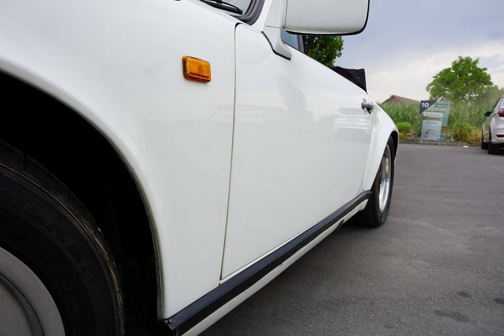 <trp-post-container data-trp-post-id='48818'>1986 Porsche 911 Carrera Cabriolet