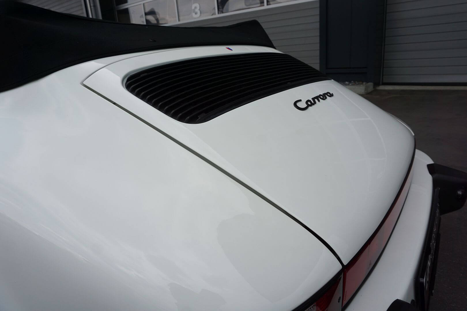 <trp-post-container data-trp-post-id='48818'>1986 Porsche 911 Carrera Cabriolet