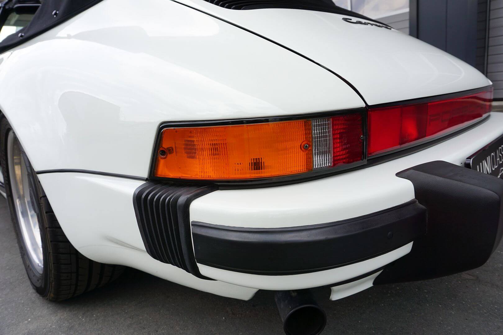 <trp-post-container data-trp-post-id='48818'>1986 Porsche 911 Carrera Cabriolet