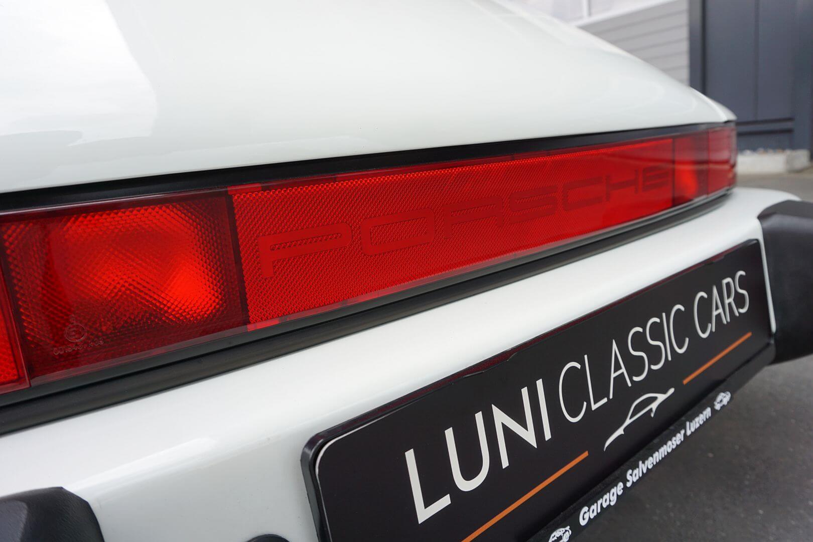 <trp-post-container data-trp-post-id='48818'>1986 Porsche 911 Carrera Cabriolet