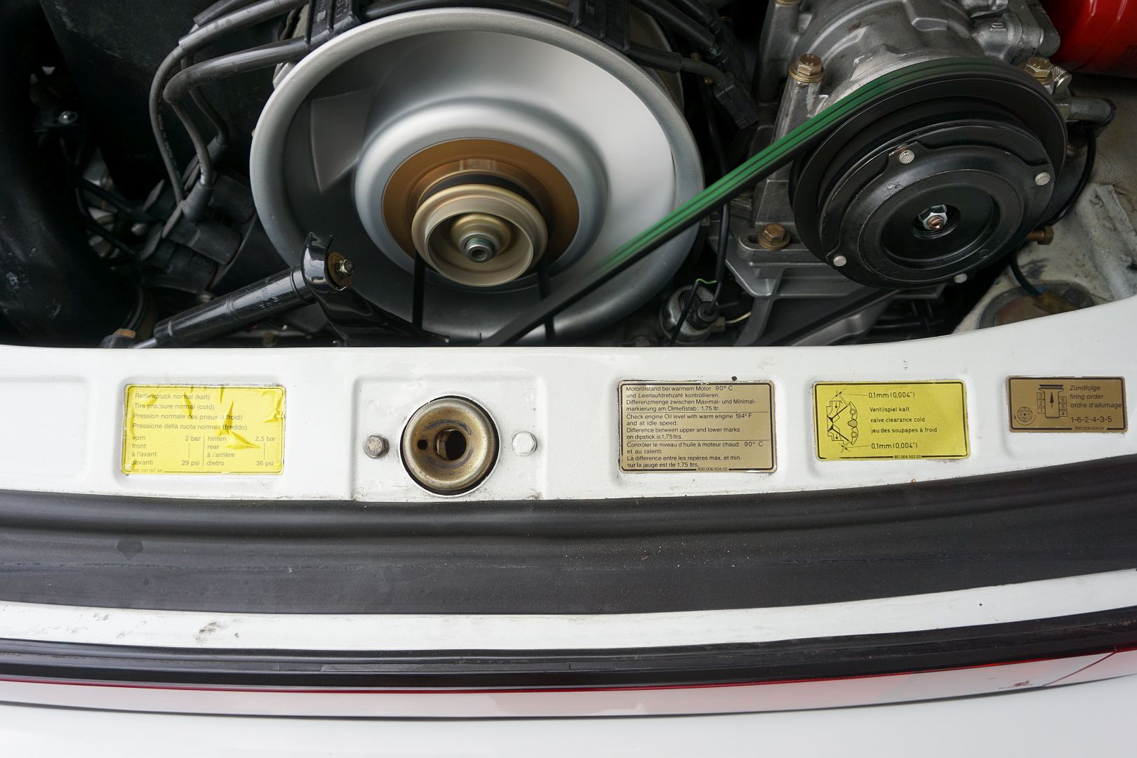 <trp-post-container data-trp-post-id='48818'>1986 Porsche 911 Carrera Cabriolet