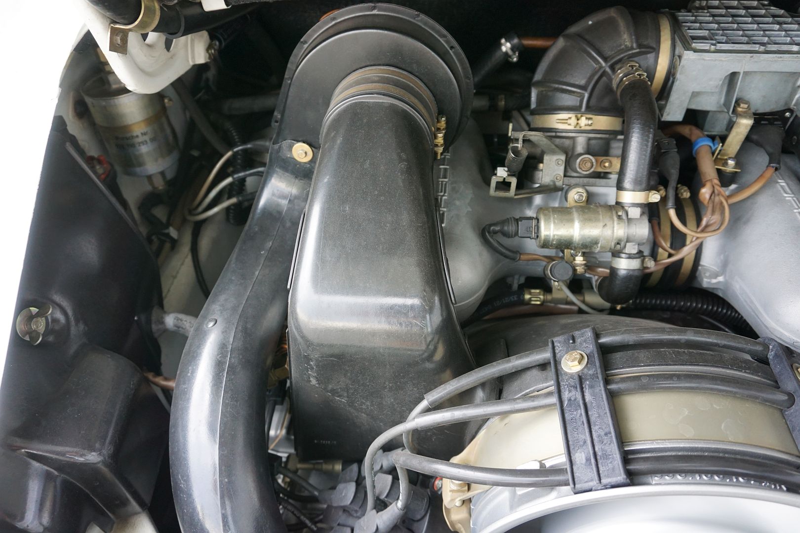 <trp-post-container data-trp-post-id='48818'>1986 Porsche 911 Carrera Cabriolet