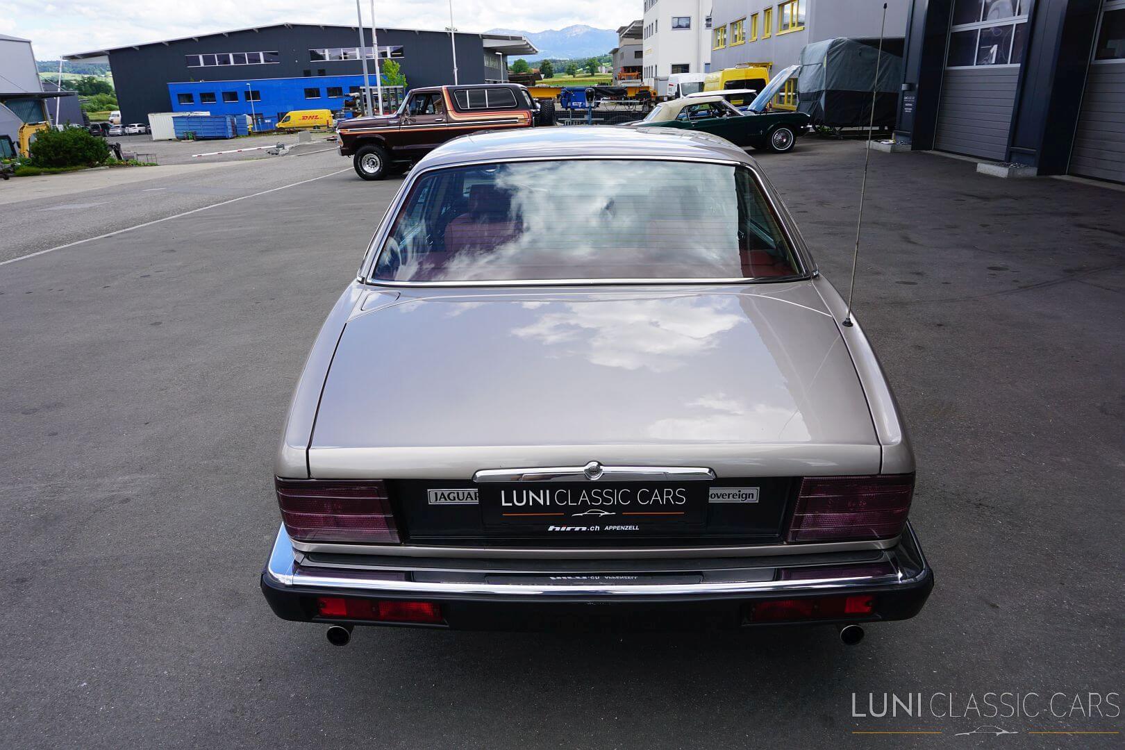 <trp-post-container data-trp-post-id='48723'>1987 Jaguar X40 Sovereign