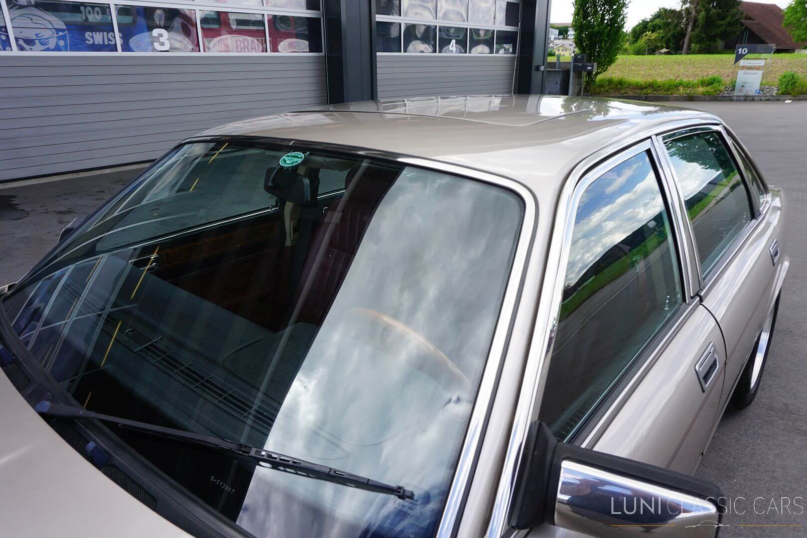 <trp-post-container data-trp-post-id='48723'>1987 Jaguar X40 Sovereign