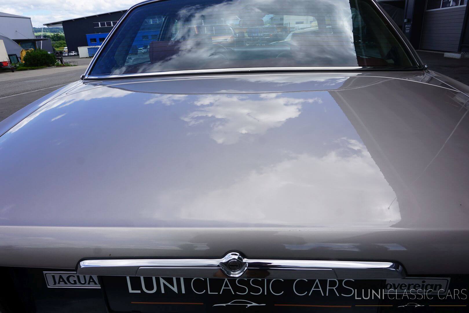 <trp-post-container data-trp-post-id='48723'>1987 Jaguar X40 Sovereign