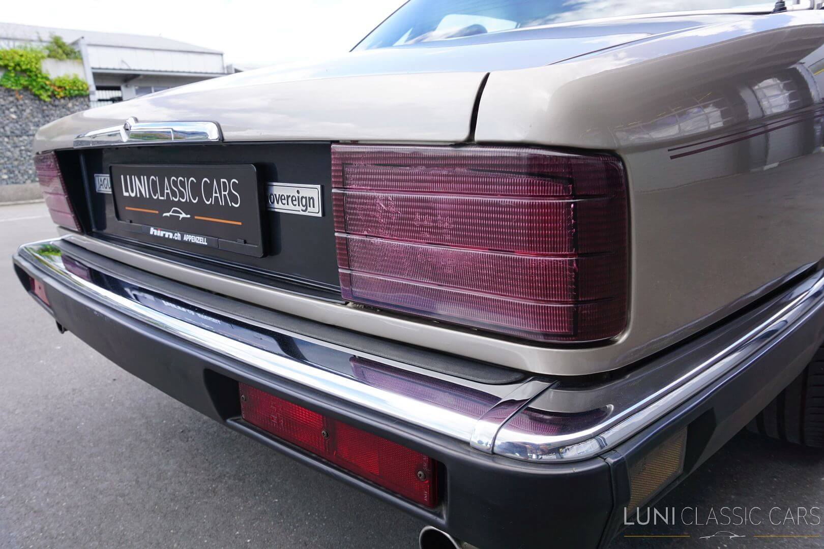 <trp-post-container data-trp-post-id='48723'>1987 Jaguar X40 Sovereign